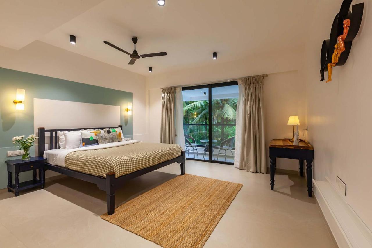 Villa Sereno By Stayvista - An Elegant And Entertaining Retreat Featuring A Swimming Pool, Outdoor Jacuzzi, Modern Interiors, And A Snooker Table Alībāg Esterno foto