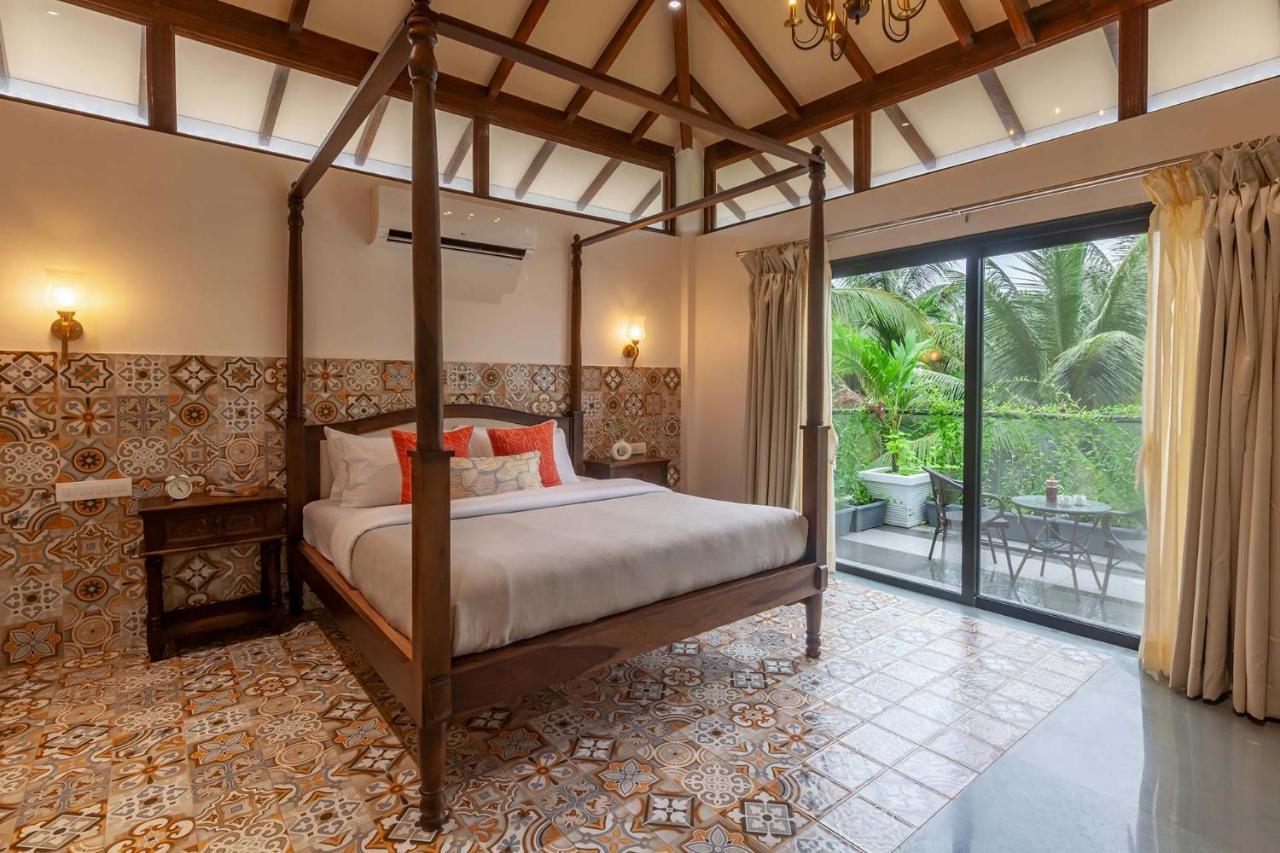 Villa Sereno By Stayvista - An Elegant And Entertaining Retreat Featuring A Swimming Pool, Outdoor Jacuzzi, Modern Interiors, And A Snooker Table Alībāg Esterno foto