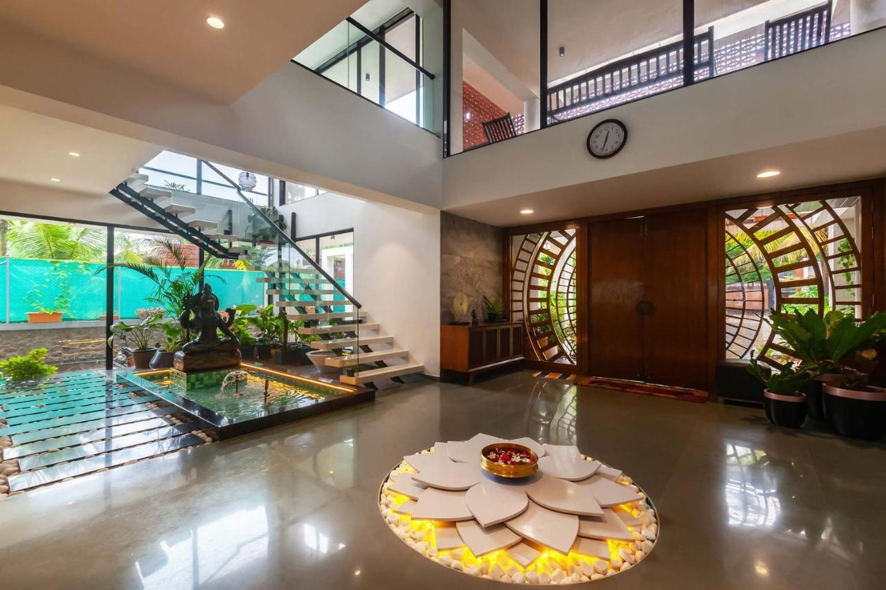 Villa Sereno By Stayvista - An Elegant And Entertaining Retreat Featuring A Swimming Pool, Outdoor Jacuzzi, Modern Interiors, And A Snooker Table Alībāg Esterno foto